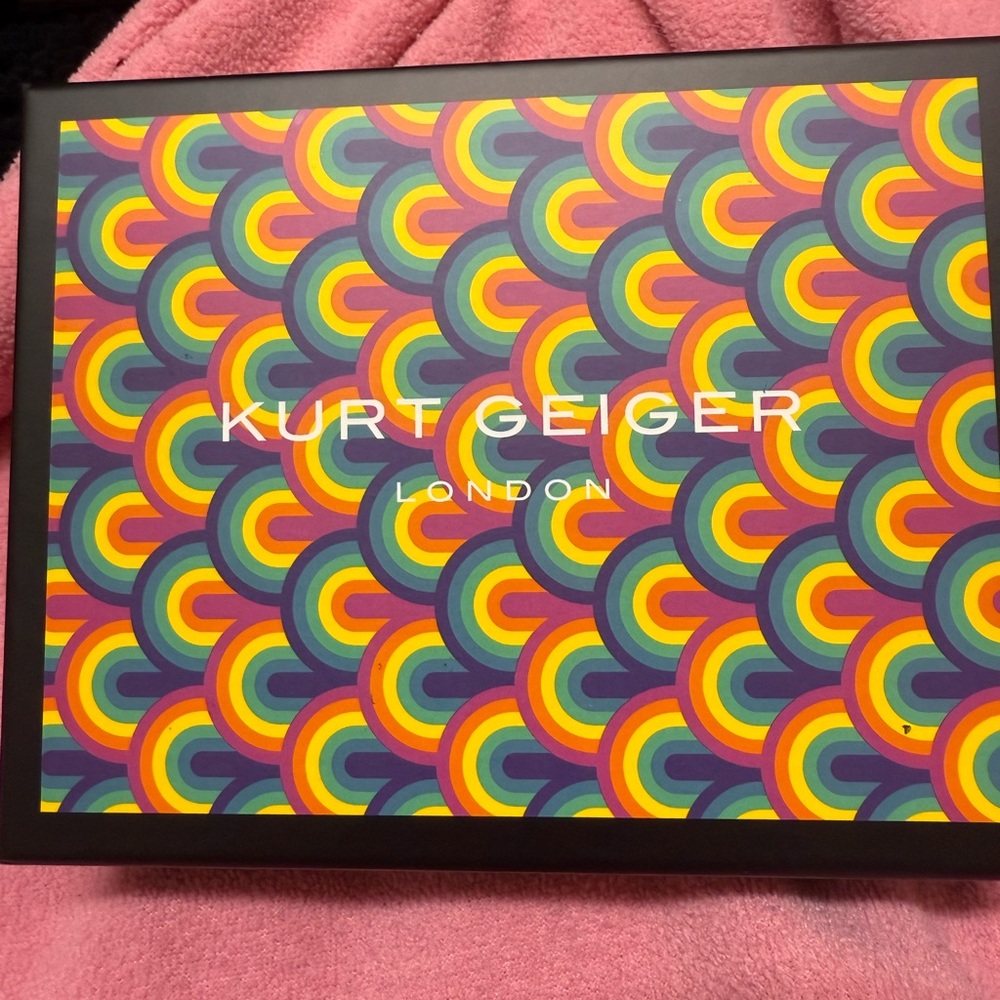 Kurt Geiger London Vibrant Patterned Box